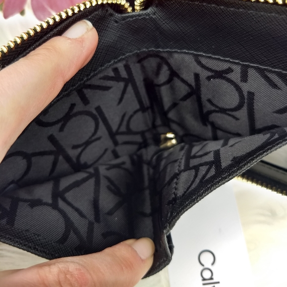 WALLET SOLD Calvin Klein Signature Black Floral Shopper Tote + Wallet - Picture 16 of 16
